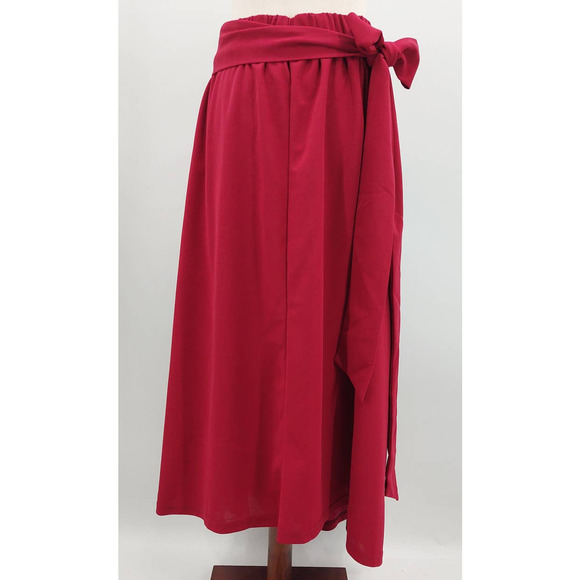 bloomchic Dresses & Skirts - BLOOMCHIC SZ 26 Burgundy Elastic Waist Pockets Belted Midi Skirt NWT B129